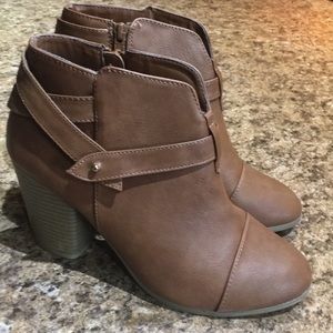 Ankle booties